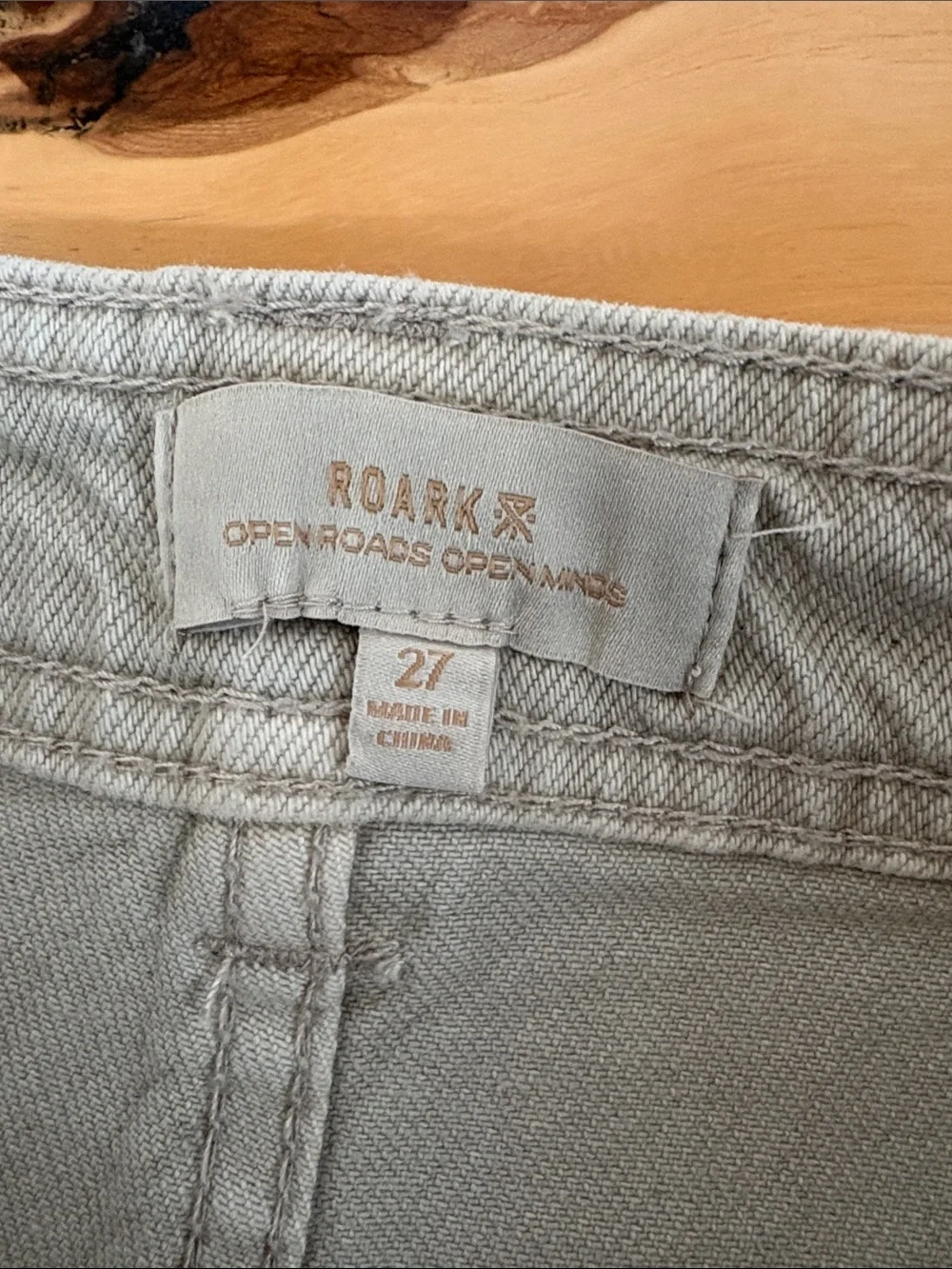 NWT ROARK HWY SS125 Wide Leg Sailor Fit Jeans Color Cement Size 27 Retail $99